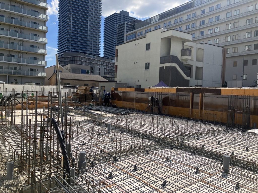 高槻のマンション 土間配筋です👷