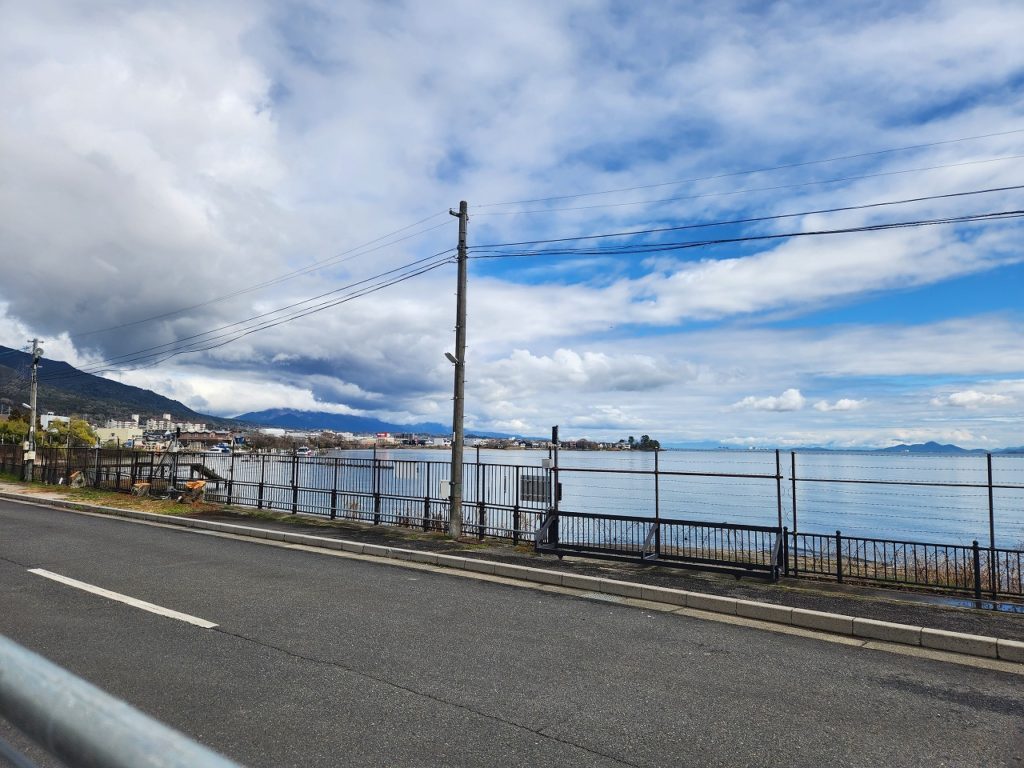 琵琶湖を眺めながらの土間配筋🚢